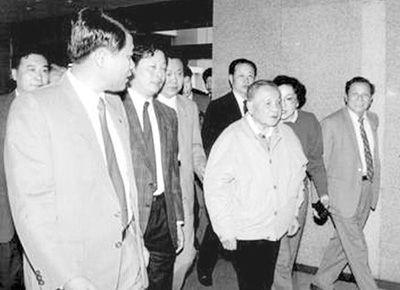 1992꣬ŷԴһͬСƽӲ䳧