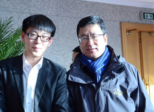 政协委员白岩松：换了个舞台做记者该做的事