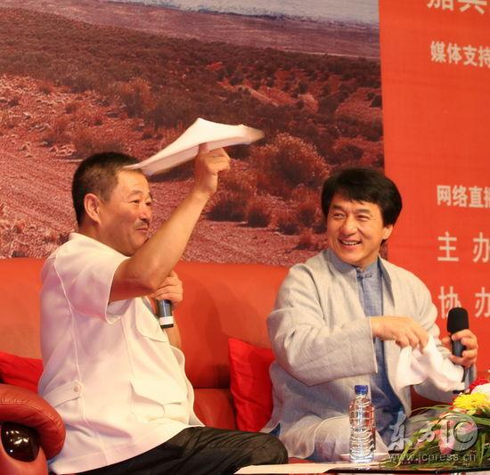 文联主席：赵本山很忠实 对提升二人转有贡献