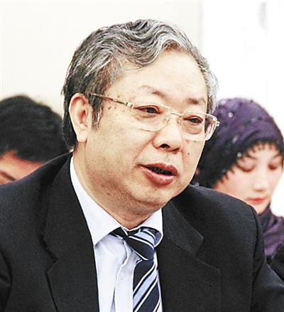 人社部高官谈延迟退休：别想不干活白拿钱(图)